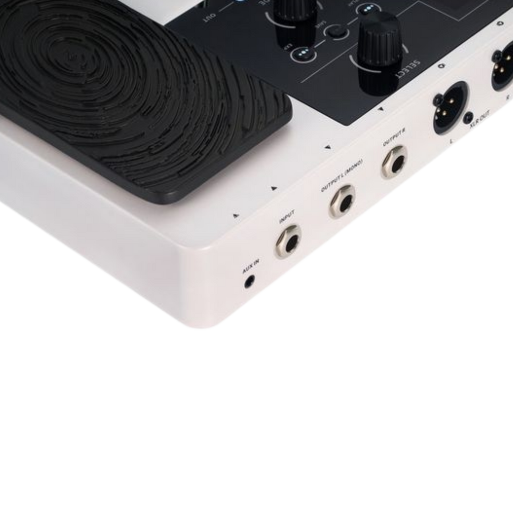 MOOER GE150 MAX White Multi-Effects Guitar Pedal